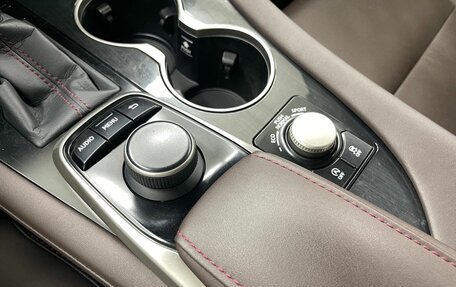 Lexus RX IV рестайлинг, 2017 год, 4 189 000 рублей, 15 фотография