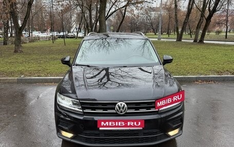 Volkswagen Tiguan II, 2018 год, 2 275 000 рублей, 6 фотография