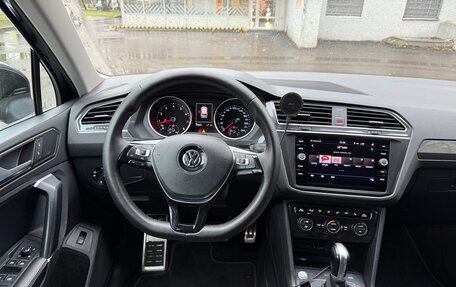 Volkswagen Tiguan II, 2018 год, 2 275 000 рублей, 21 фотография