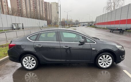 Opel Astra J, 2013 год, 720 000 рублей, 11 фотография