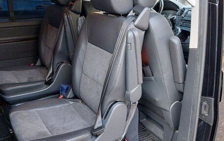 Volkswagen Multivan T5, 2013 год, 2 400 000 рублей, 7 фотография
