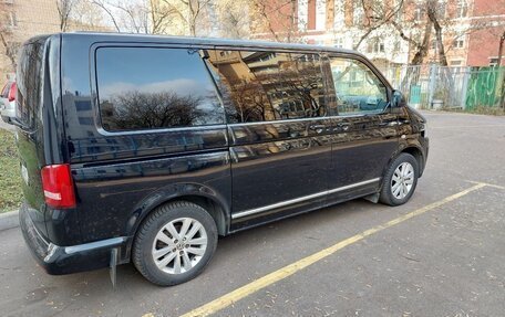 Volkswagen Multivan T5, 2013 год, 2 400 000 рублей, 3 фотография