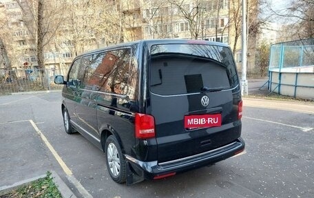Volkswagen Multivan T5, 2013 год, 2 400 000 рублей, 4 фотография