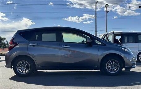 Nissan Note II рестайлинг, 2019 год, 825 000 рублей, 5 фотография