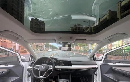 Volkswagen Golf VIII, 2022 год, 1 510 000 рублей, 9 фотография