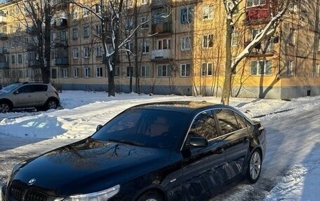 BMW 5 серия, 2004 год, 670 000 рублей, 2 фотография