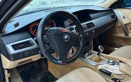 BMW 5 серия, 2004 год, 670 000 рублей, 6 фотография