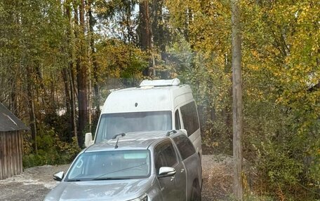 Toyota Hilux VIII, 2016 год, 3 400 088 рублей, 2 фотография