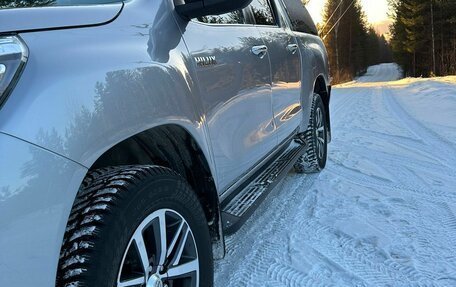 Toyota Hilux VIII, 2016 год, 3 400 088 рублей, 9 фотография