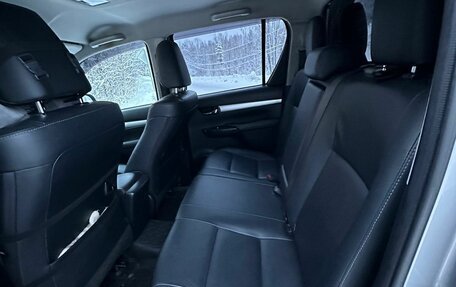 Toyota Hilux VIII, 2016 год, 3 400 088 рублей, 21 фотография