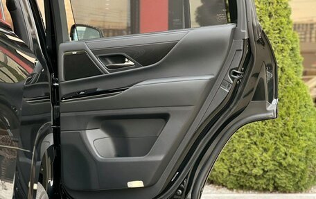 Lexus LX, 2025 год, 18 390 000 рублей, 11 фотография