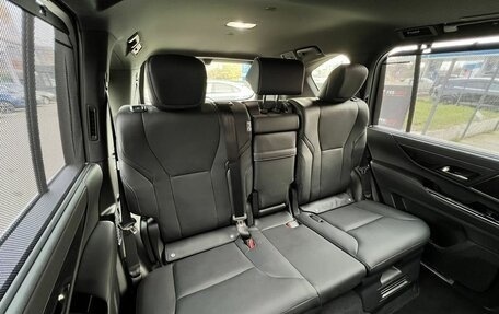 Lexus LX, 2025 год, 18 390 000 рублей, 24 фотография