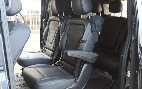 Mercedes-Benz V-Класс, 2024 год, 13 280 000 рублей, 10 фотография