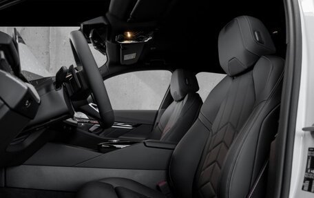 BMW 5 серия, 2025 год, 9 937 000 рублей, 16 фотография