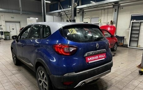 Renault Kaptur I рестайлинг, 2021 год, 1 790 000 рублей, 6 фотография