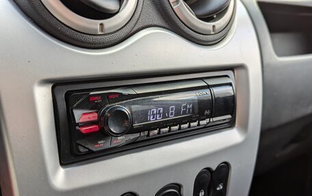 Renault Sandero I, 2012 год, 585 000 рублей, 14 фотография