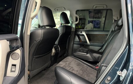 Toyota Land Cruiser Prado 150 рестайлинг 2, 2012 год, 2 600 000 рублей, 7 фотография