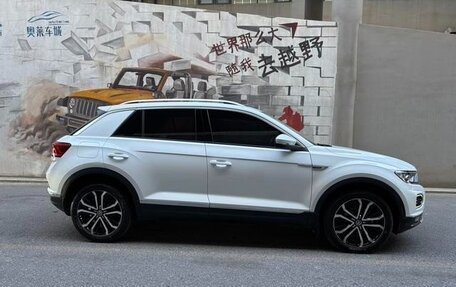 Volkswagen T-Roc I, 2022 год, 1 650 178 рублей, 5 фотография