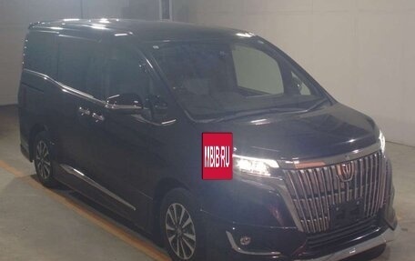 Toyota Esquire I, 2021 год, 2 050 000 рублей, 2 фотография