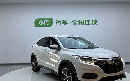 Honda Vezel, 2022 год, 1 700 004 рублей, 3 фотография