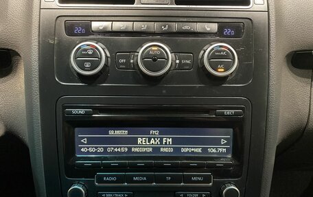 Volkswagen Touran III, 2013 год, 932 000 рублей, 15 фотография