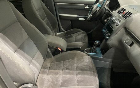 Volkswagen Touran III, 2013 год, 932 000 рублей, 9 фотография