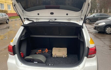 KIA Rio IV, 2019 год, 1 300 000 рублей, 5 фотография