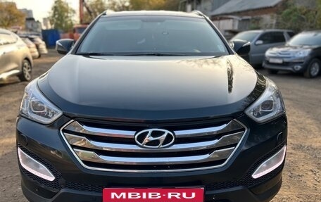 Hyundai Santa Fe III рестайлинг, 2013 год, 1 650 000 рублей, 2 фотография