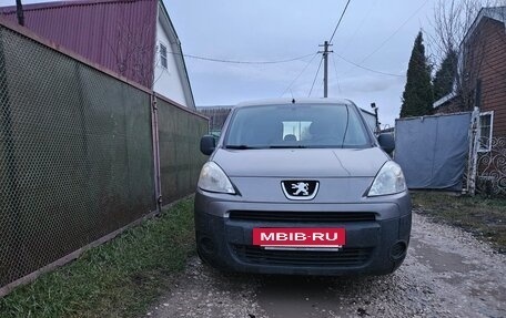 Peugeot Partner II рестайлинг 2, 2011 год, 540 000 рублей, 5 фотография