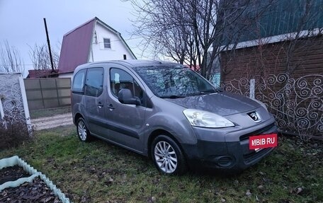 Peugeot Partner II рестайлинг 2, 2011 год, 540 000 рублей, 8 фотография