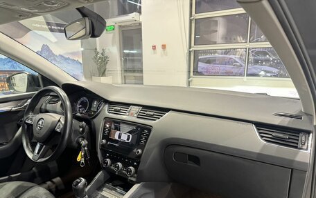 Skoda Octavia, 2017 год, 1 540 000 рублей, 10 фотография