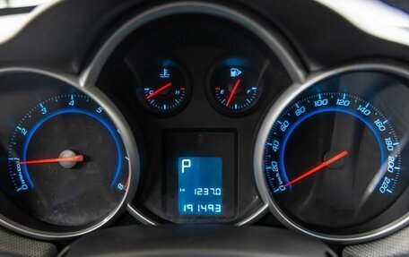 Chevrolet Cruze II, 2011 год, 798 000 рублей, 9 фотография