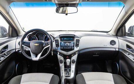 Chevrolet Cruze II, 2011 год, 798 000 рублей, 14 фотография