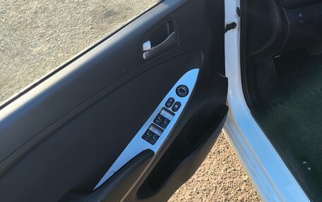 Hyundai Solaris II рестайлинг, 2016 год, 1 000 000 рублей, 1 фотография