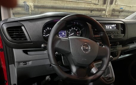 Opel Vivaro, 2019 год, 2 150 000 рублей, 9 фотография