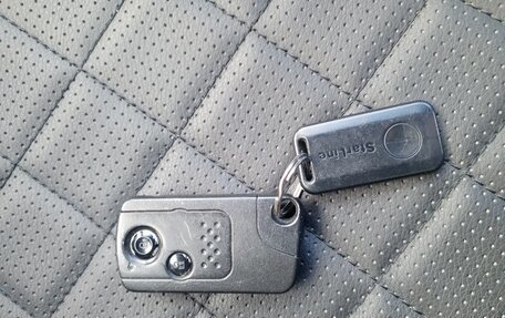 Honda Insight II рестайлинг, 2009 год, 730 000 рублей, 17 фотография