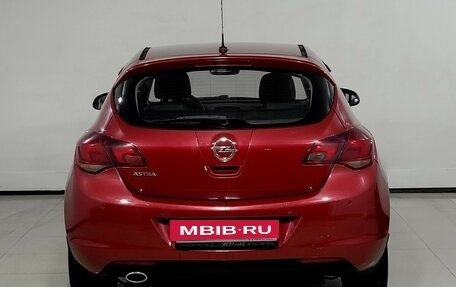 Opel Astra J, 2011 год, 640 000 рублей, 3 фотография