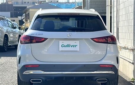 Mercedes-Benz GLA, 2022 год, 1 990 000 рублей, 5 фотография