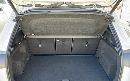 Mercedes-Benz GLA, 2022 год, 1 990 000 рублей, 18 фотография