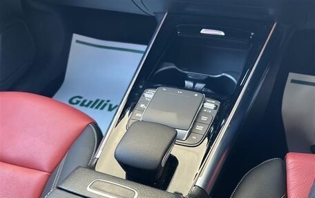 Mercedes-Benz GLA, 2022 год, 1 990 000 рублей, 14 фотография