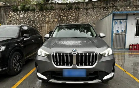 BMW X1, 2023 год, 2 300 000 рублей, 1 фотография