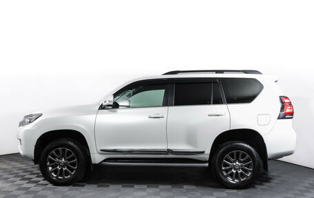 Toyota Land Cruiser Prado 150 рестайлинг 2, 2018 год, 3 990 000 рублей, 8 фотография