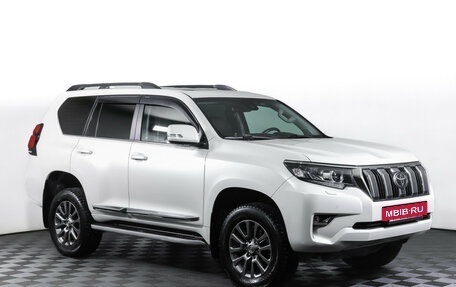 Toyota Land Cruiser Prado 150 рестайлинг 2, 2018 год, 3 990 000 рублей, 3 фотография