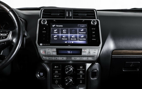 Toyota Land Cruiser Prado 150 рестайлинг 2, 2018 год, 3 990 000 рублей, 14 фотография