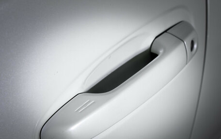 Toyota Land Cruiser Prado 150 рестайлинг 2, 2018 год, 3 990 000 рублей, 28 фотография