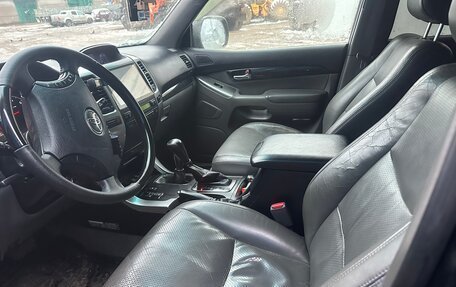 Toyota Land Cruiser Prado 120 рестайлинг, 2007 год, 1 850 000 рублей, 10 фотография