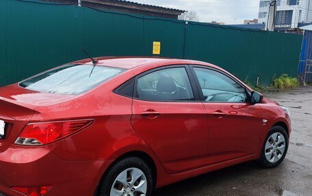 Hyundai Solaris II рестайлинг, 2016 год, 990 000 рублей, 6 фотография