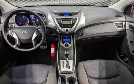 Hyundai Elantra V, 2011 год, 935 000 рублей, 13 фотография