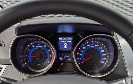 Hyundai Elantra V, 2011 год, 935 000 рублей, 25 фотография