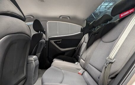 Hyundai Elantra V, 2011 год, 935 000 рублей, 31 фотография